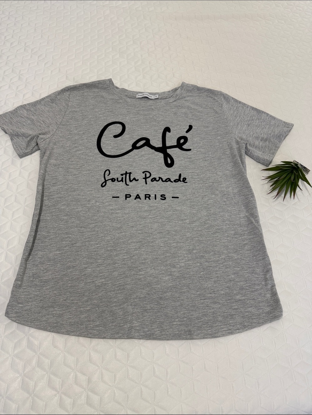 Café South Parade Paris Short Sleeve Tee - Gray